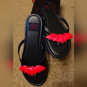 Strangecvlt batty sandals